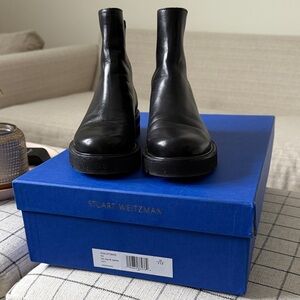 Stuart Weitzman 5050 Lift Bootie, size 36